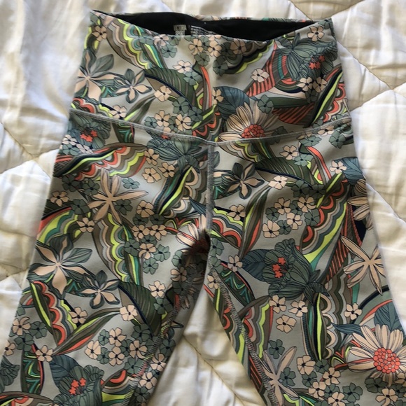 VICTORIA SPORT SPRING LEGGINGS - Picture 2 of 4